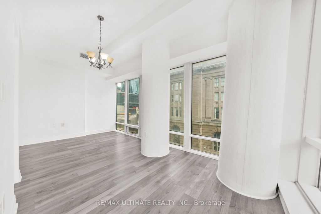 Photo of 8 The Esplanade Street #506, Toronto, ON M5E 0A6 (MLS # C12538418)