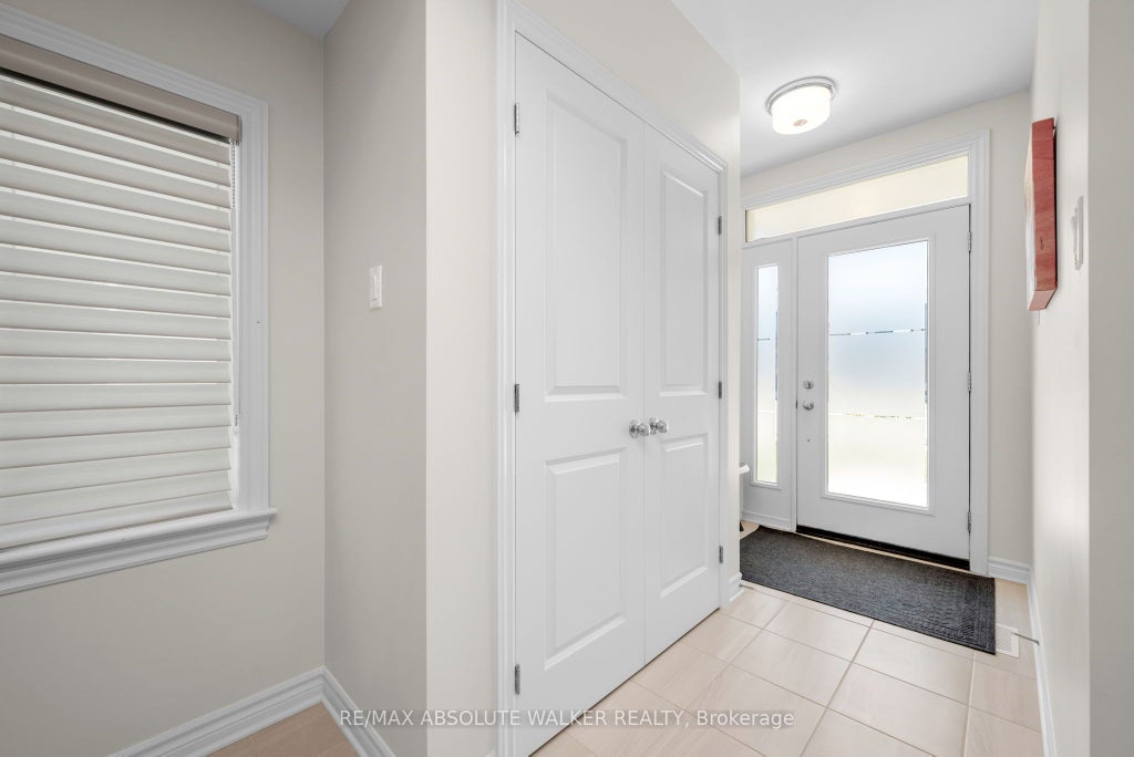 Photo of 2381 Goldhawk Drive, Stittsville - Munster - Richmond, ON K2S 2X4 (MLS # X13652700)