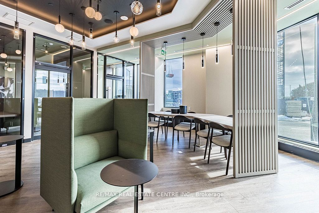 2501 Saw Whet Boulevard E 309