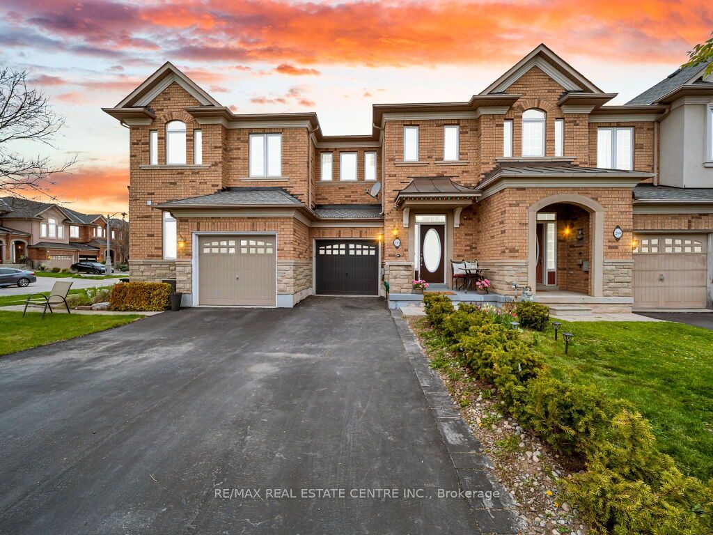 Photo of 198 Duskywing Way, Oakville, ON L6L 6X4 (MLS # W13075332)
