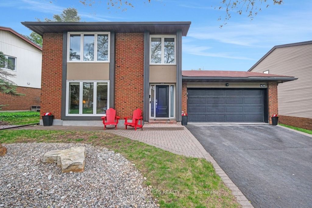 Photo of 40 Nanook Crescent, Kanata, ON K2L 2A7 (MLS # X13100272)
