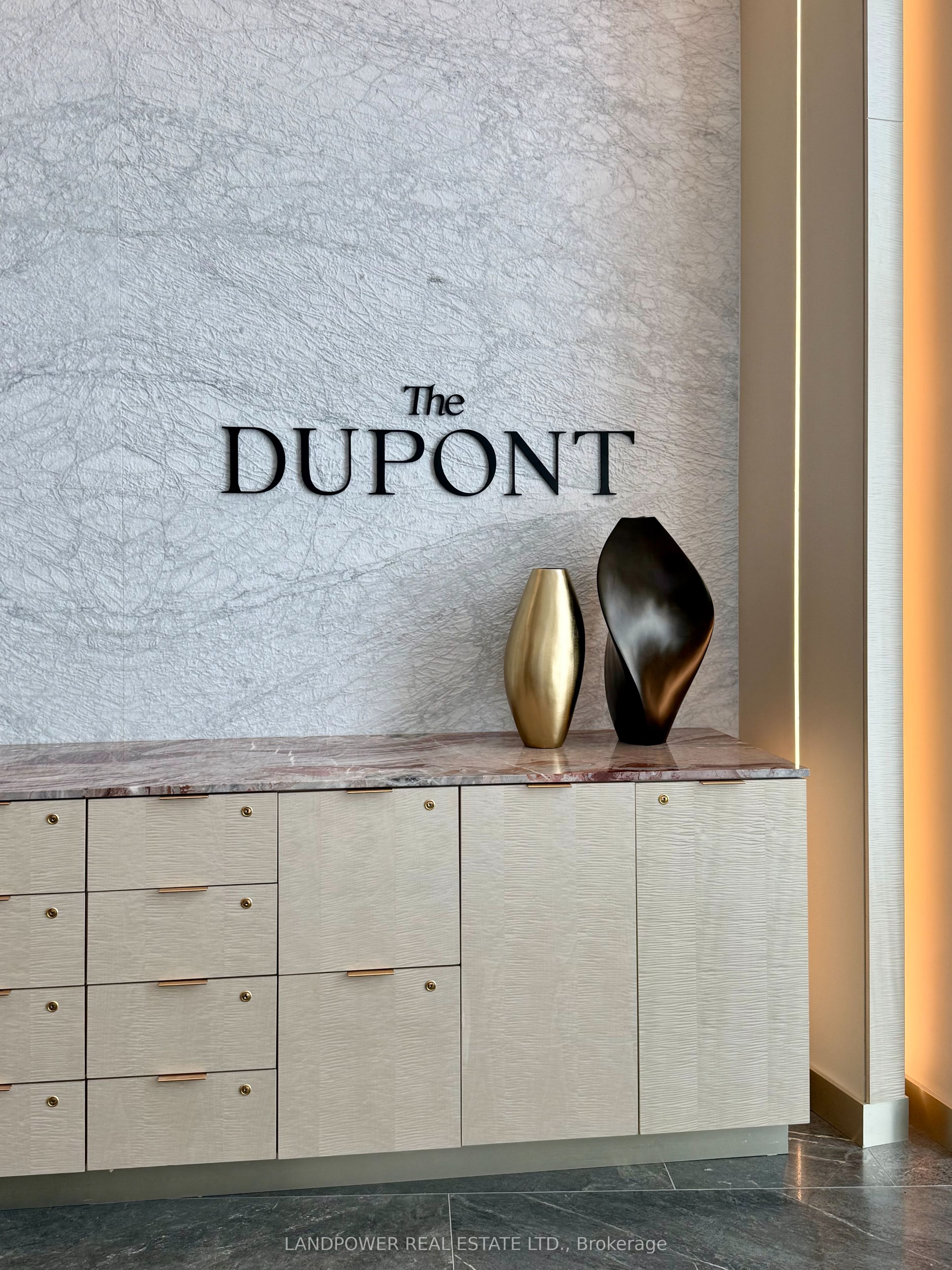 858 Dupont Street 708