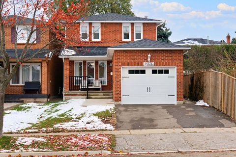 2374 Hargood Place Mississauga ON L5M 3G2