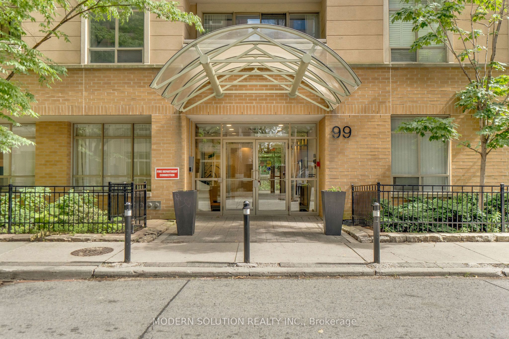 99 Hayden Street 201