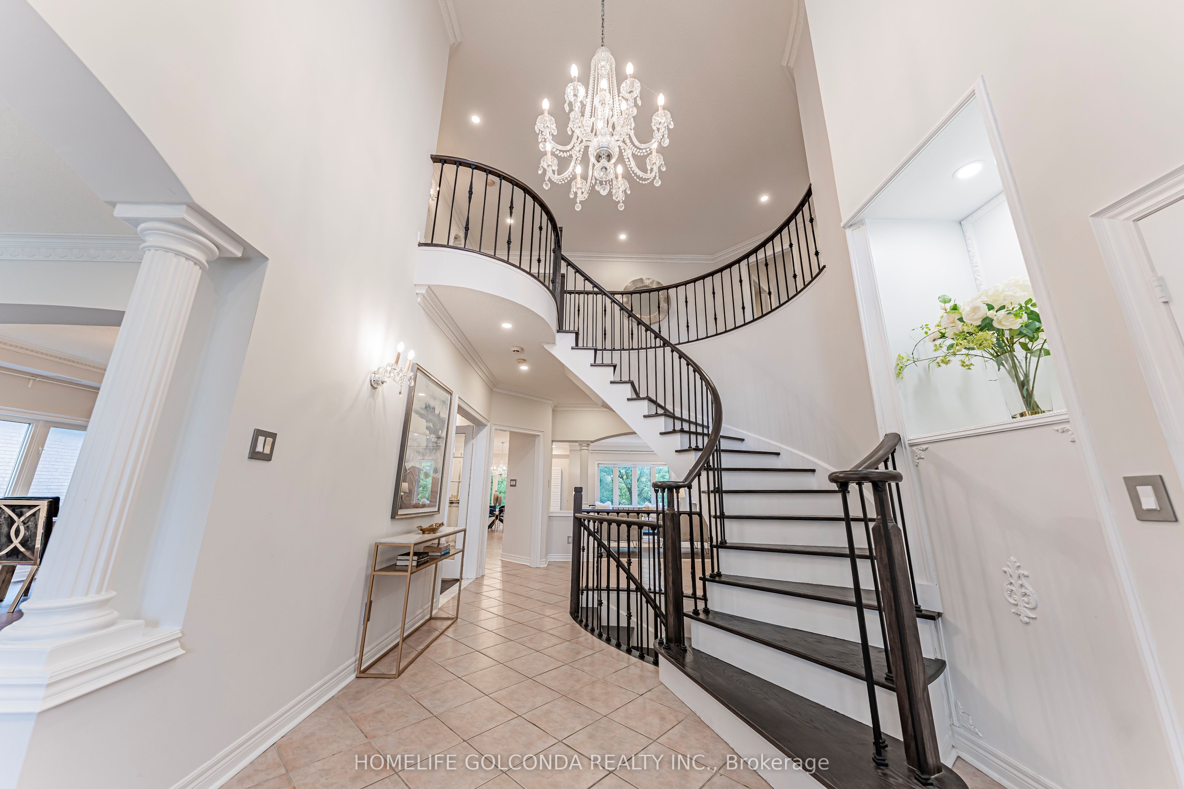 30 Goldring Crescent