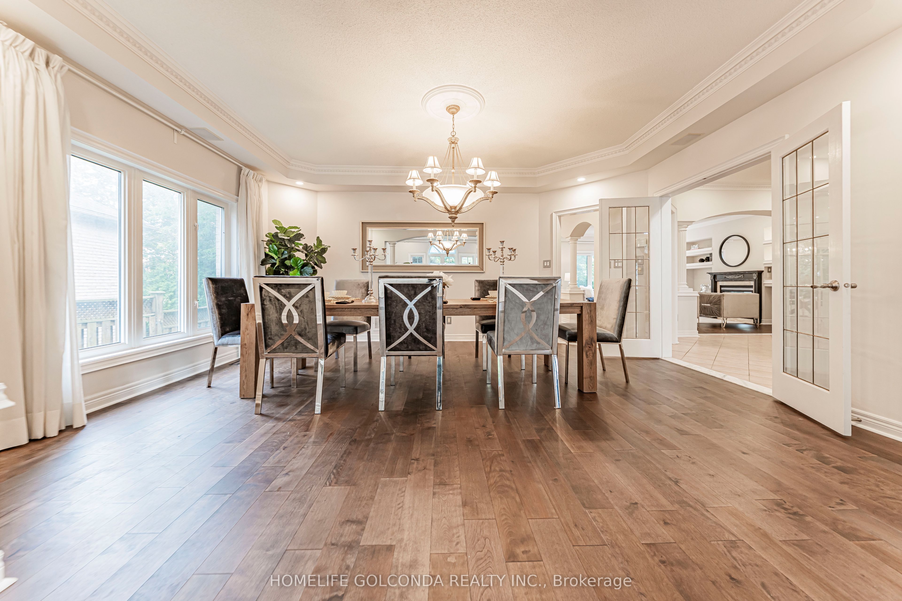 30 Goldring Crescent