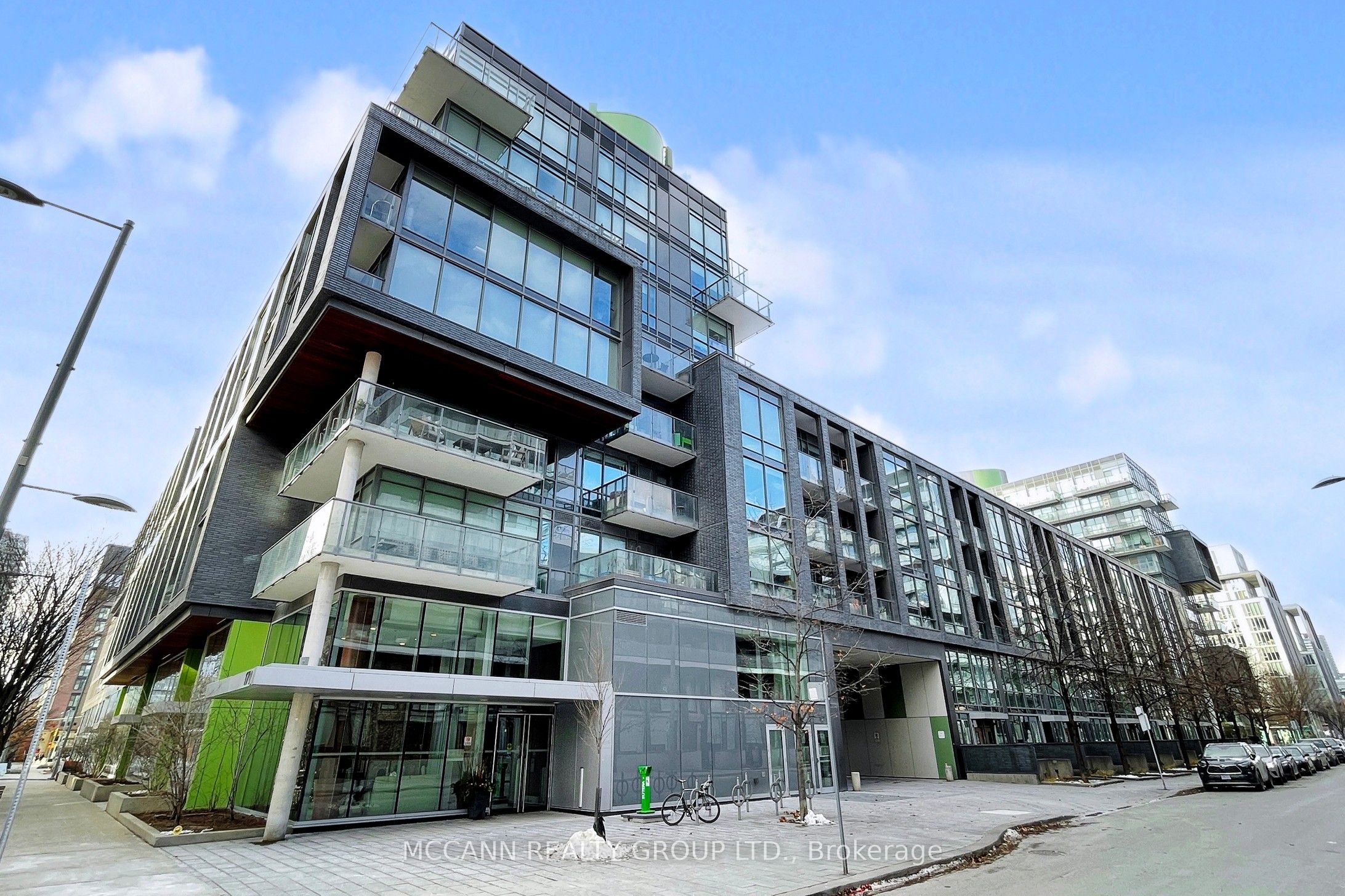 455 Front Street E S322