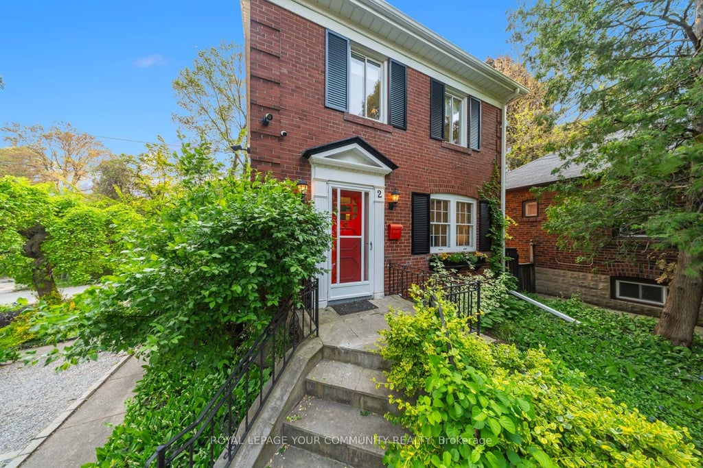 Photo of 2 Four Oaks Gate, Toronto, ON M4J 2X2 (MLS # E13818124)