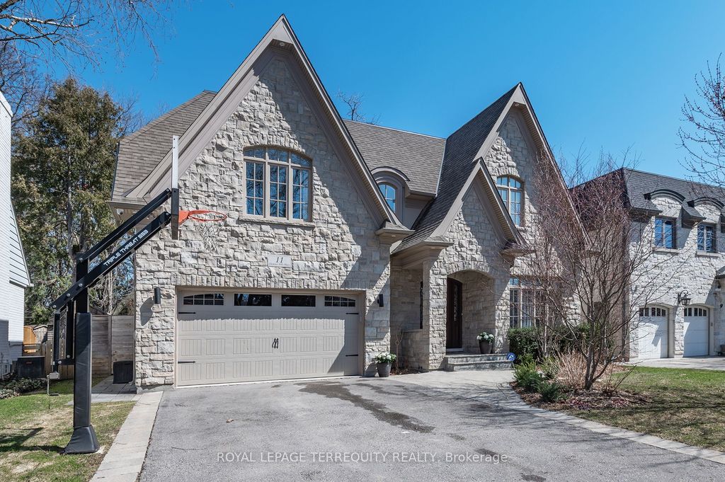 Photo of 11 Chestnut Hills Parkway, Toronto, ON M9A 3P7 (MLS # W12982828)