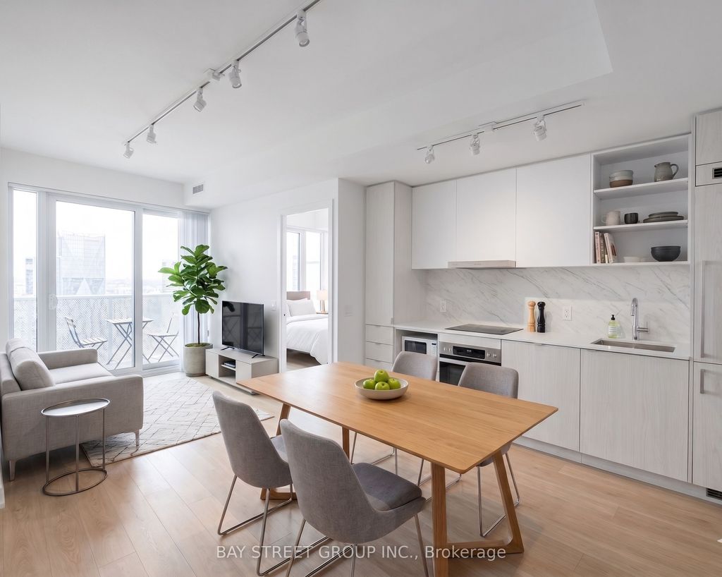 Photo of 55 Cooper Street #7112, Toronto, ON M5E 0G1 (MLS # C13131888)