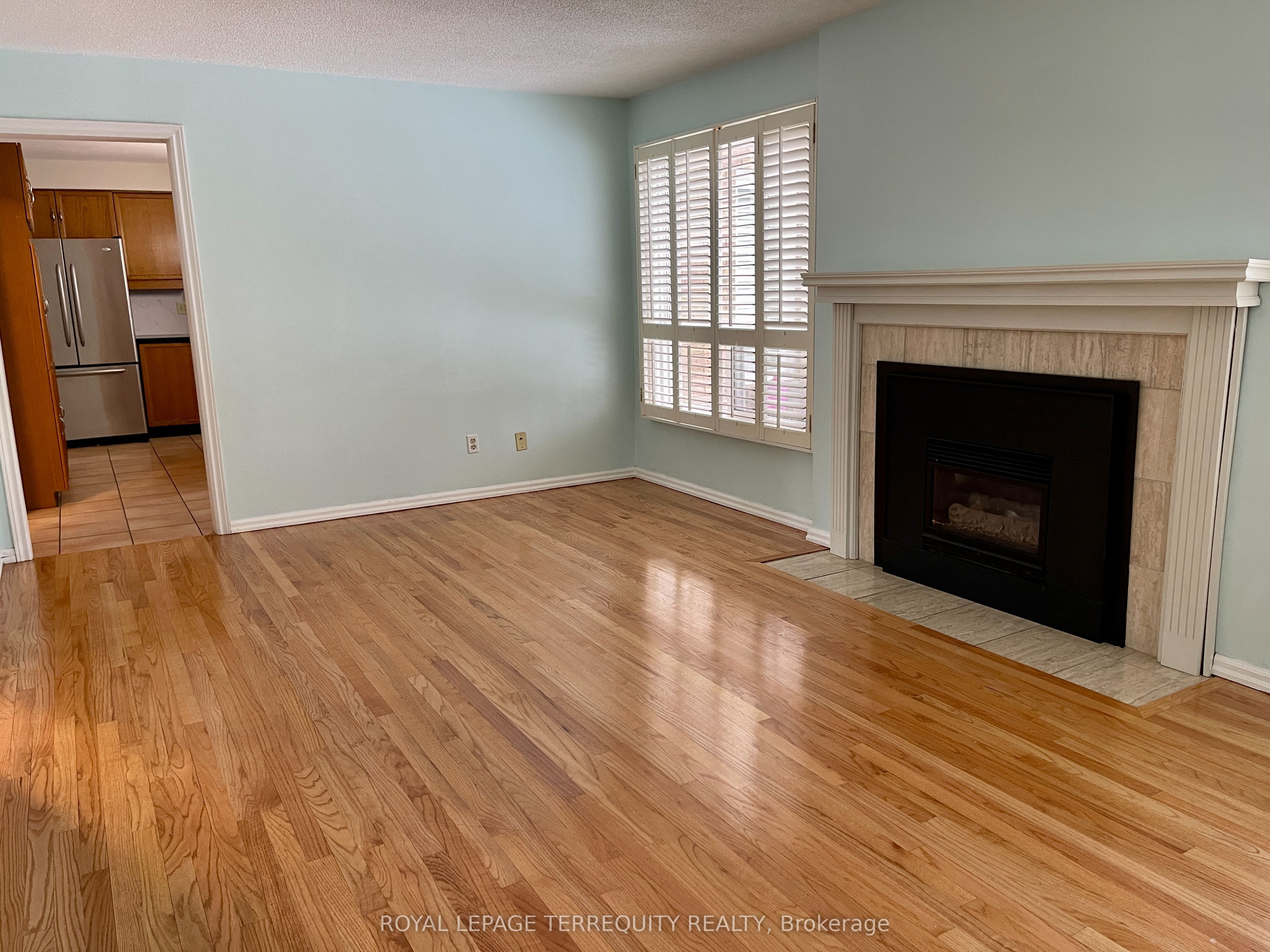 1328 Eddie Shain Drive