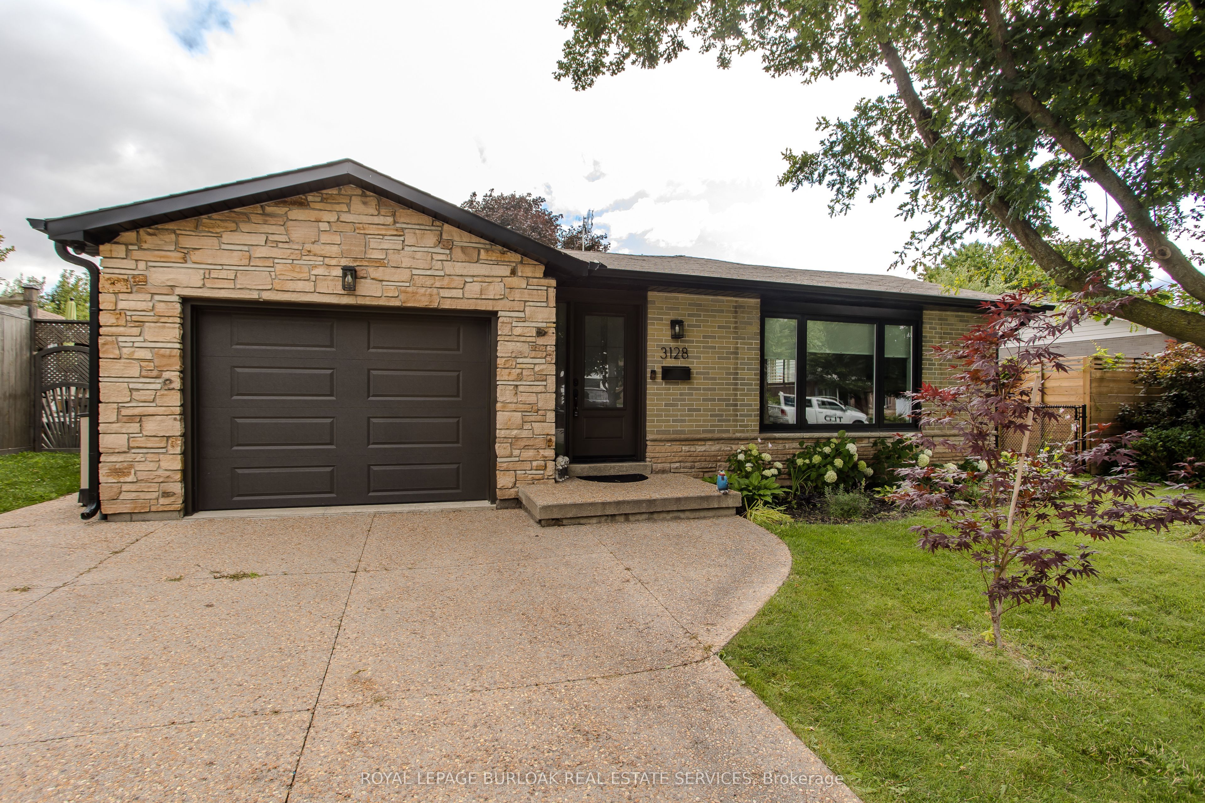 3128 Centennial Drive