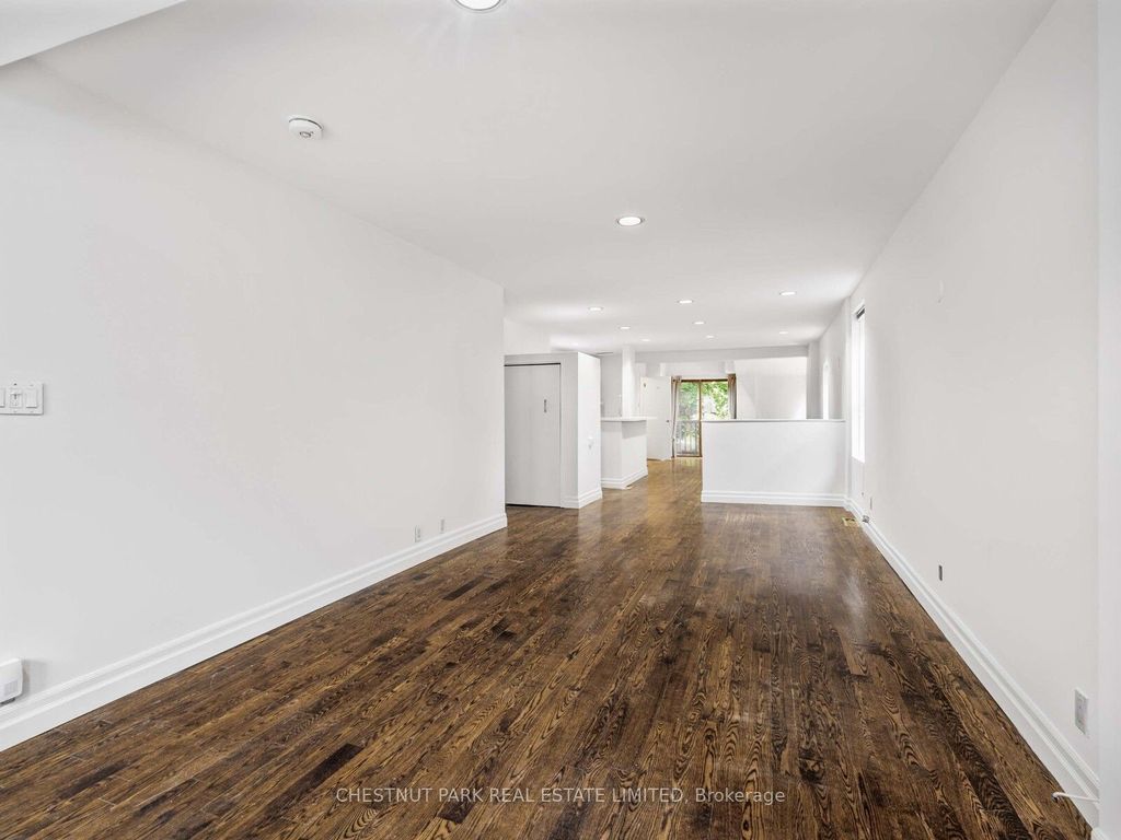 Photo of 657 Davenport Road, Toronto, ON M5R 1L3 (MLS # C12420846)