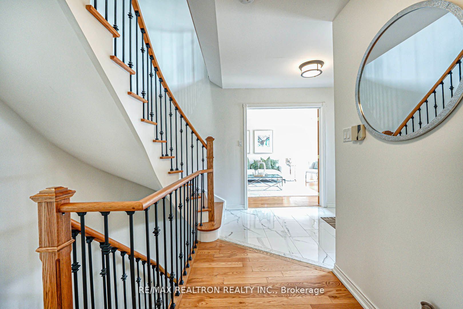 53 Leighland Drive