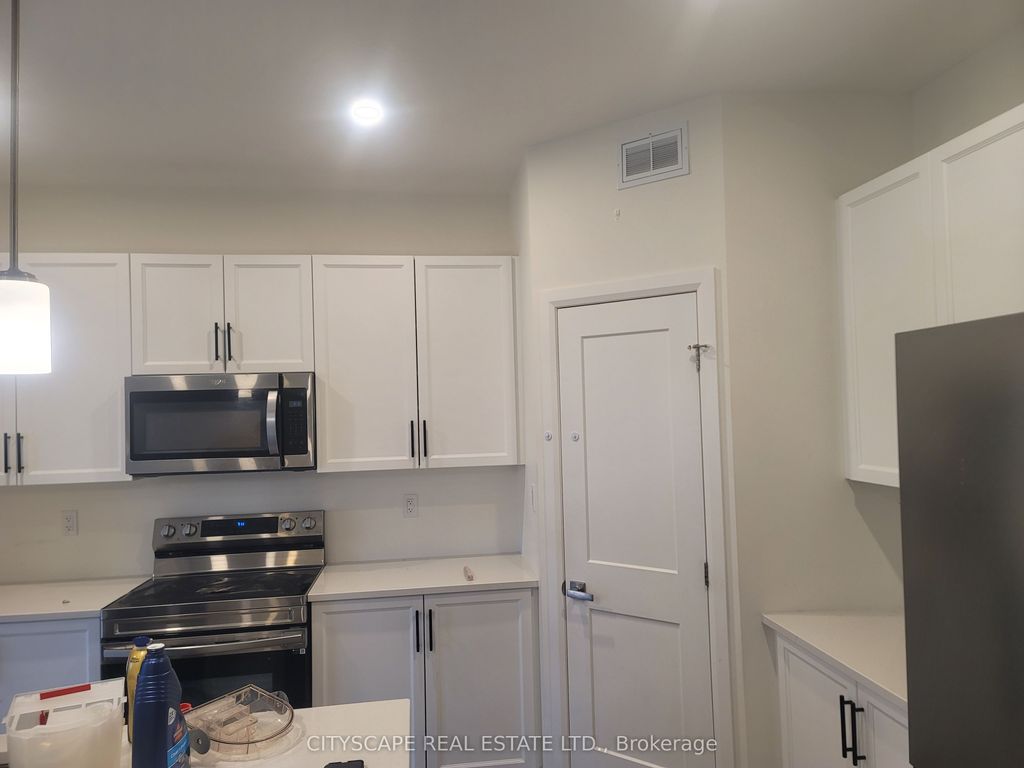Photo of 326 Buckthorn Drive, Kingston, ON K7P 0S1 (MLS # X13104910)
