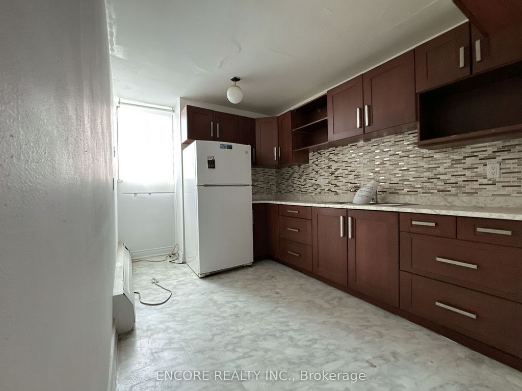 Photo of 340 Dixon Road #808, Toronto, ON M9R 1T1 (MLS # W13017242)
