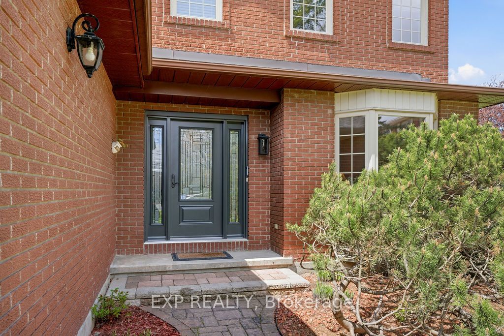 Photo of 1536 Michaelsem Street, Orleans - Convent Glen and Area, ON K1C 4T5 (MLS # X13157786)