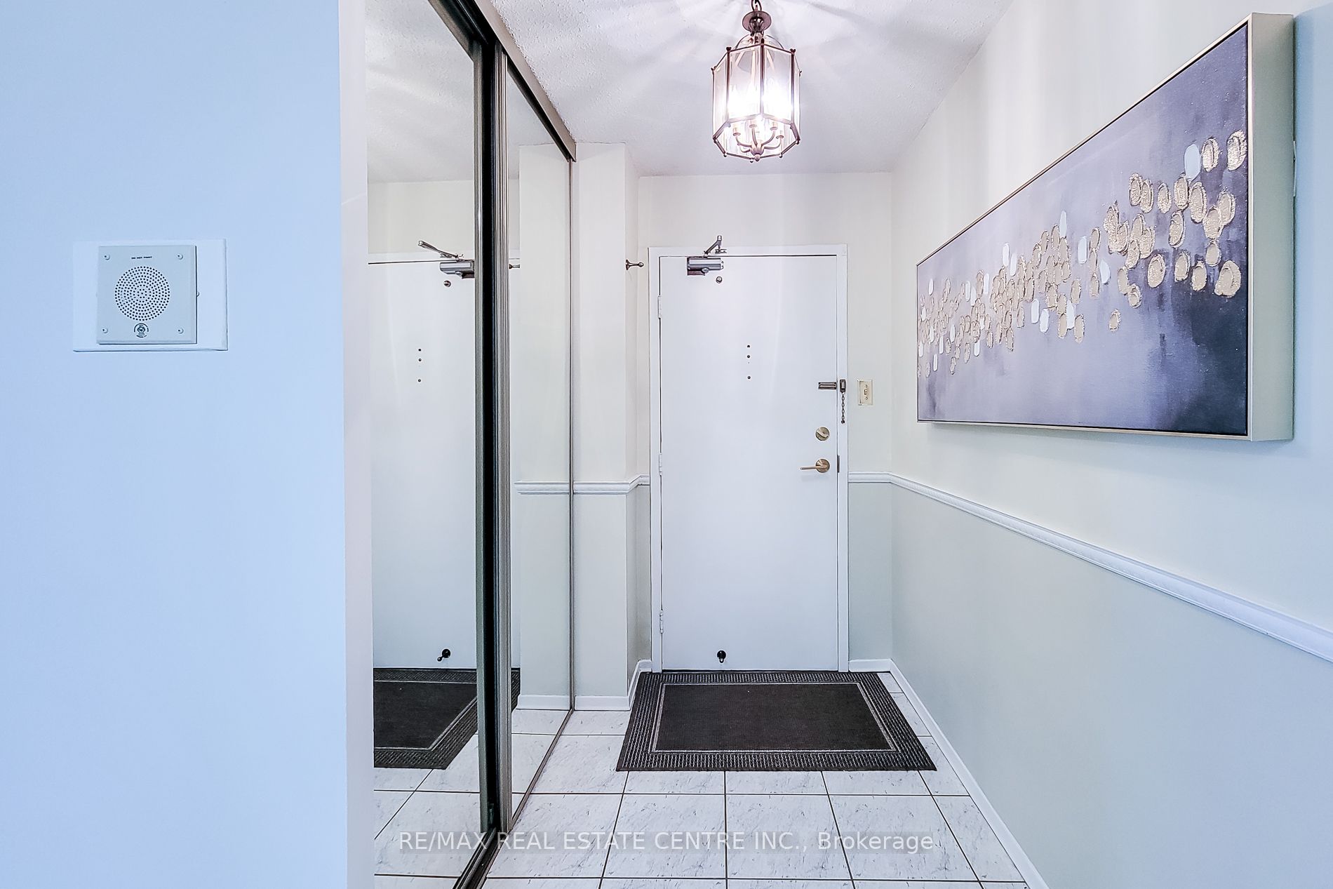 2055 Upper Middle Road 602