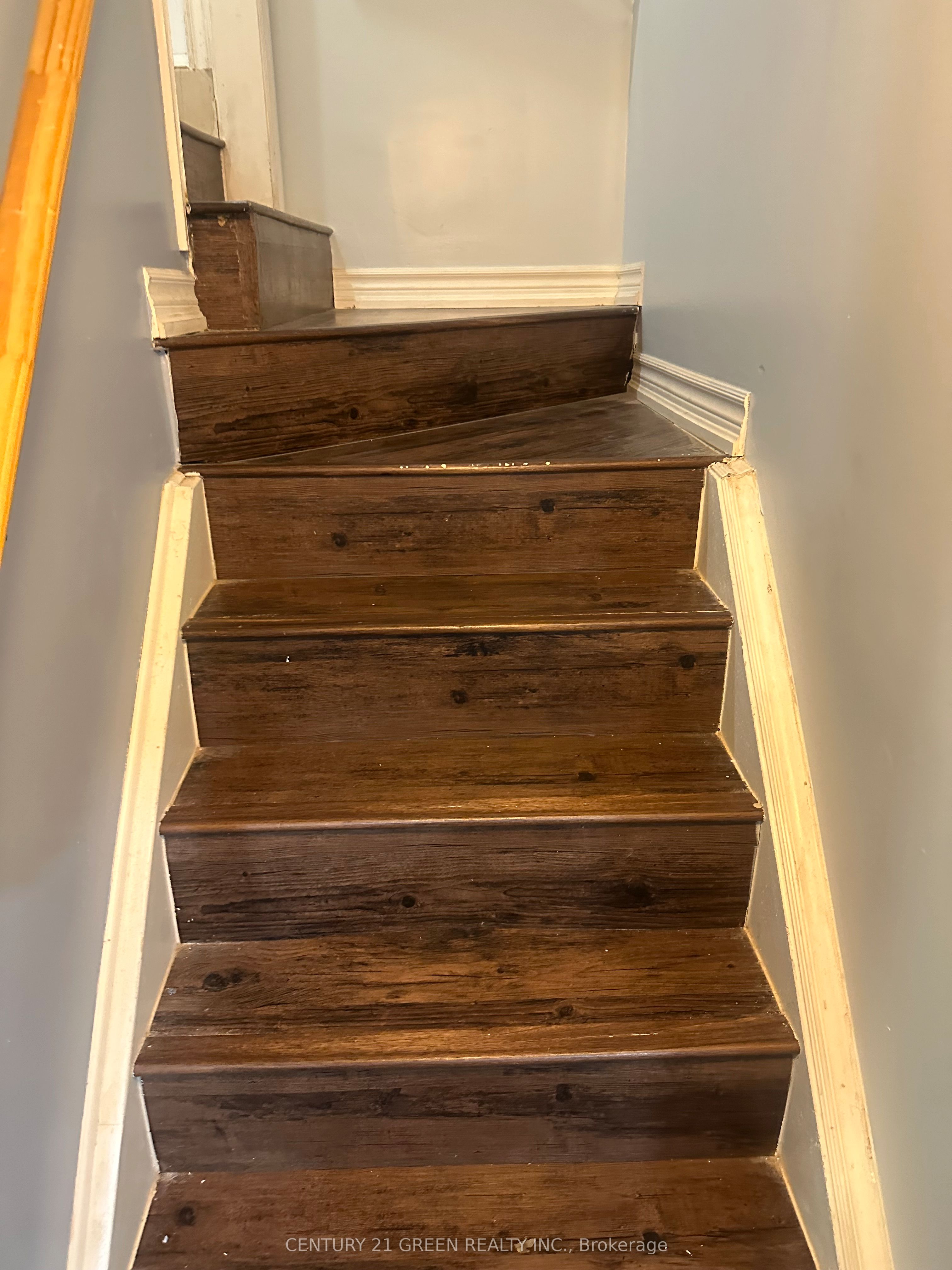 912 Paupst Place Basement