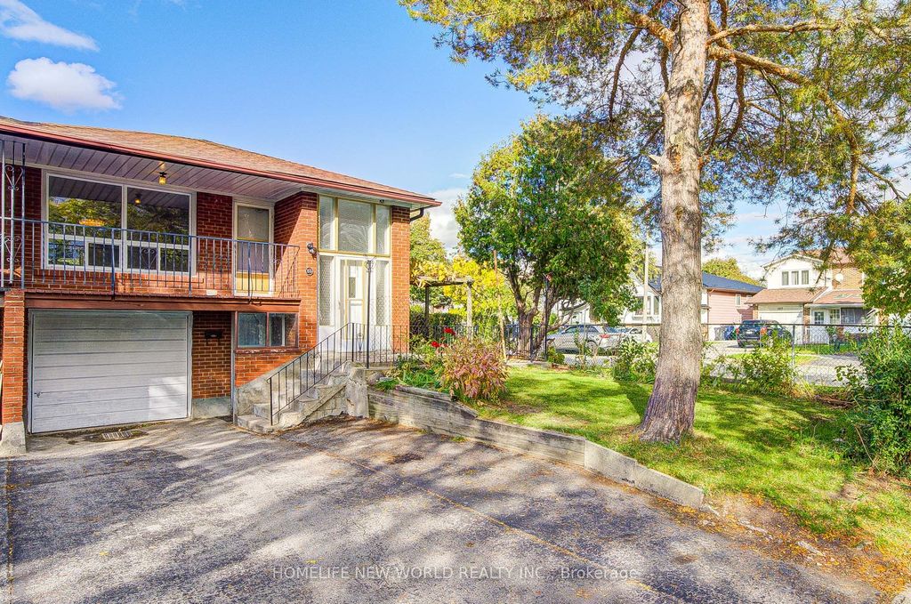 Photo of 86 Tuscarora Drive, Toronto, ON M2H 2K3 (MLS # C12479665)