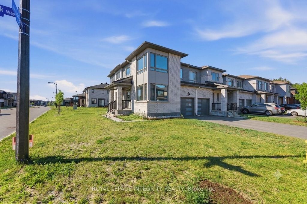 Photo of 660 Fenwick Way, Barrhaven, ON K2J 7E6 (MLS # X13429100)