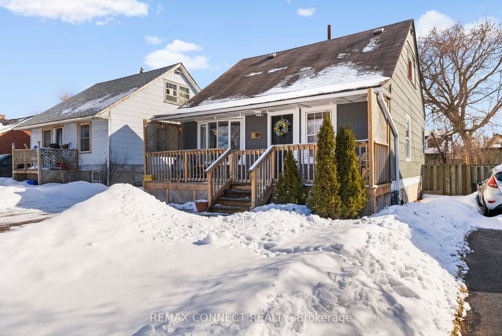 Photo of 19 Ontario Street, Ajax, ON L1S 1T4 (MLS # E12966324)