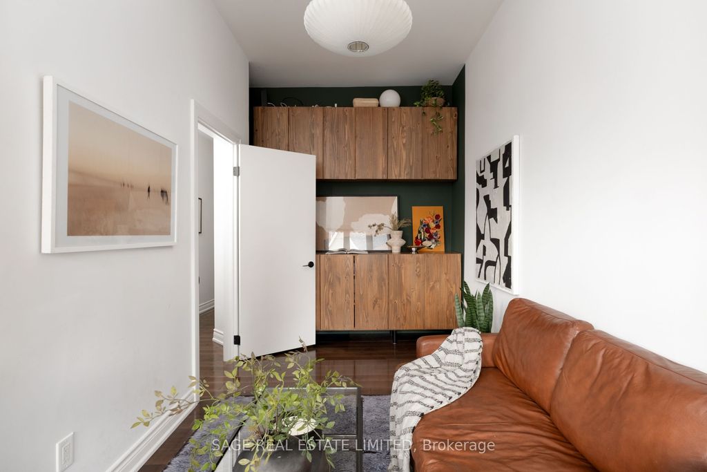 Photo of 18 Palmerston Avenue, Toronto, ON M6J 2H7 (MLS # C12480880)