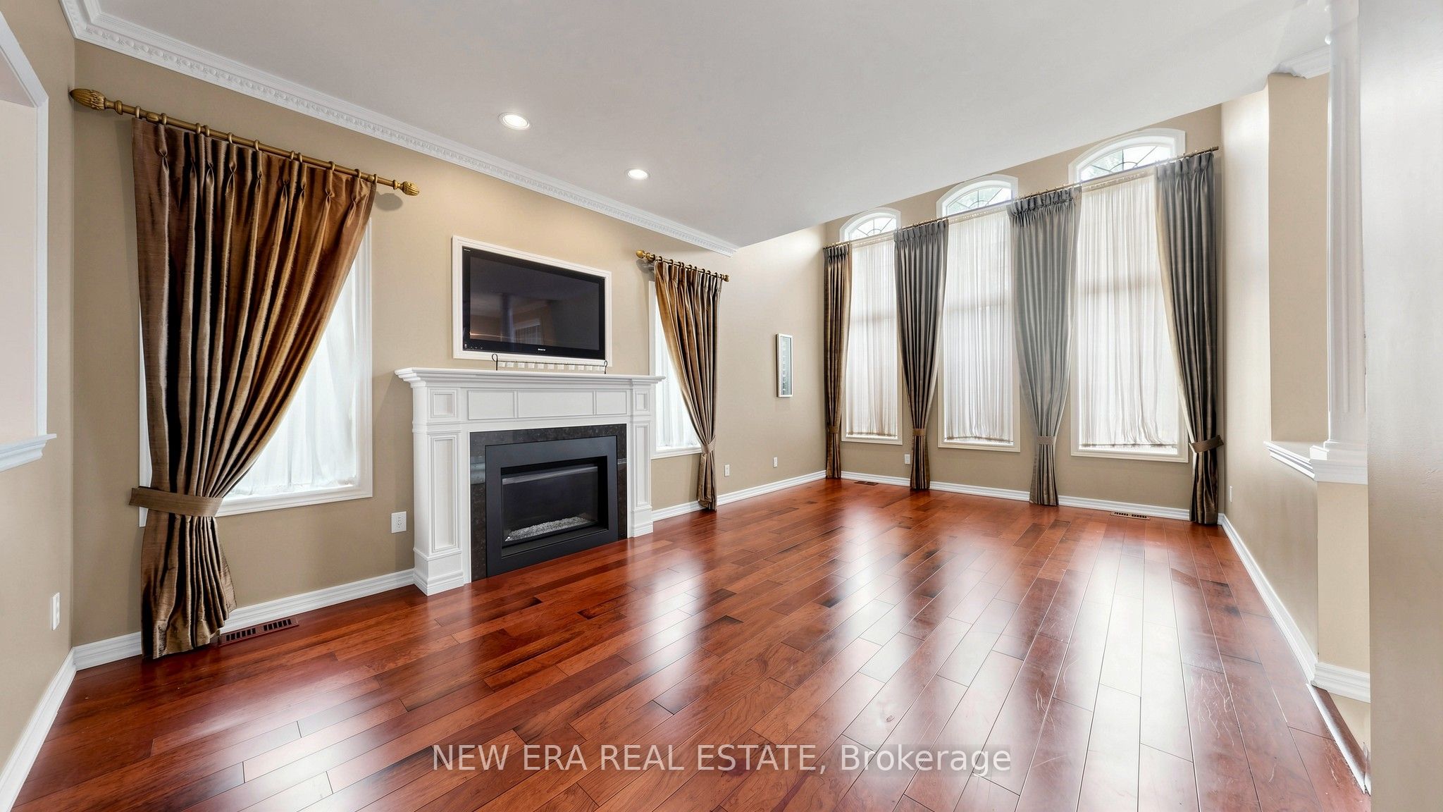 1206 Lindenrock Drive