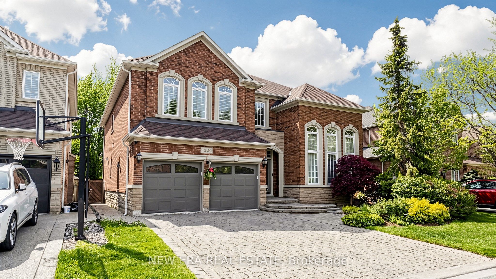 1206 Lindenrock Drive