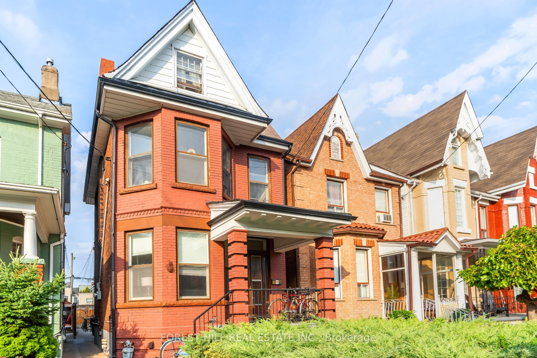 224 Palmerston Avenue Lower