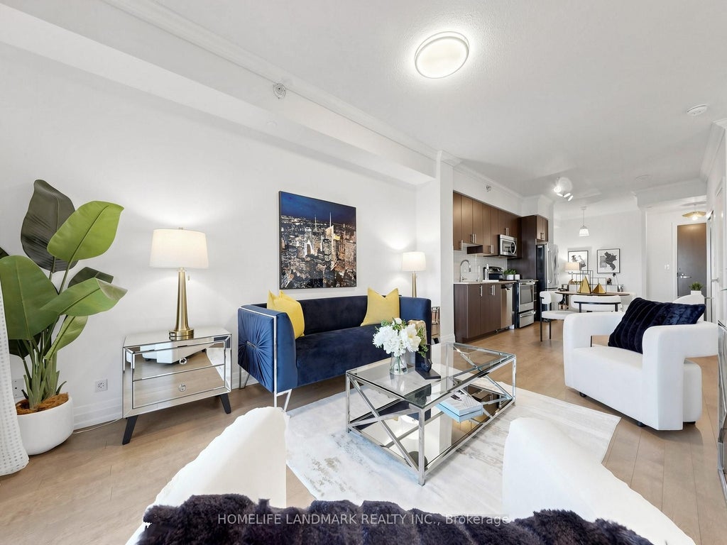 Photo of 7171 Yonge Street #506, Markham, ON L3T 0C5 (MLS # N13822024)