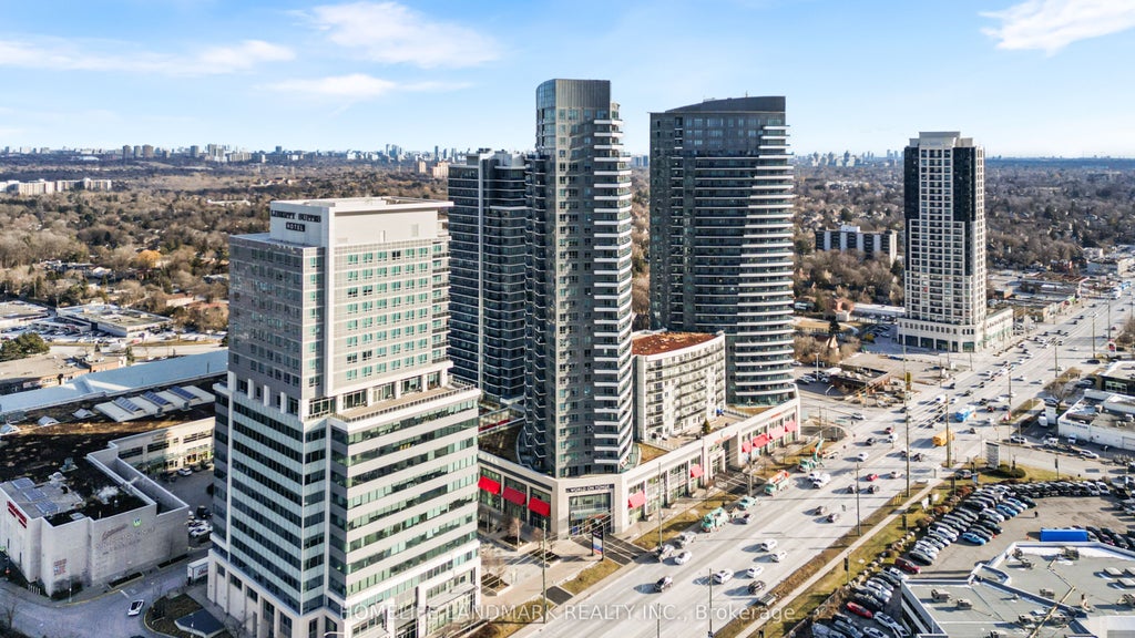 Photo of 7171 Yonge Street #506, Markham, ON L3T 0C5 (MLS # N13822024)