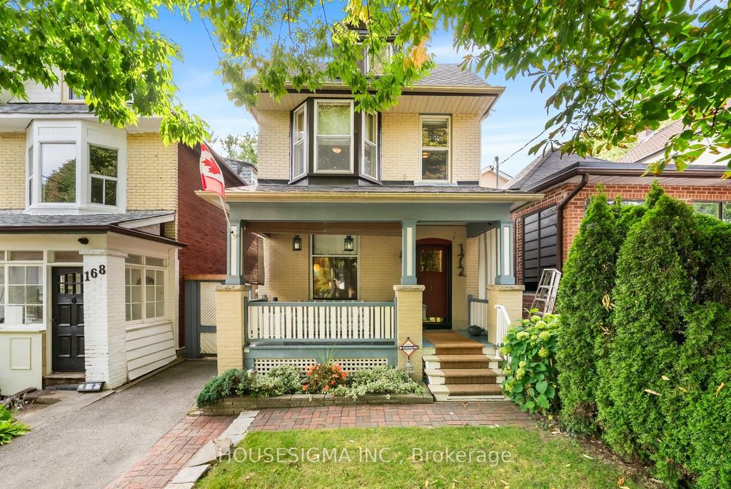 Photo of 172 Ashdale Avenue, Toronto, ON M4L 2Y9 (MLS # E12890396)