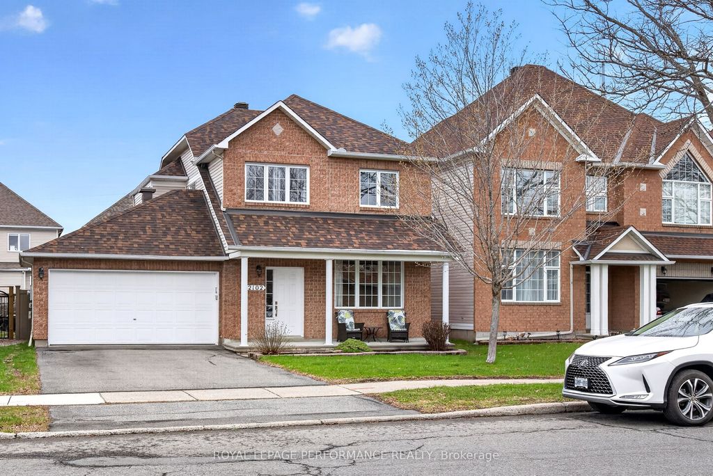 Photo of 2102 Esprit Drive, Orleans - Cumberland and Area, ON K4A 4G3 (MLS # X13076244)