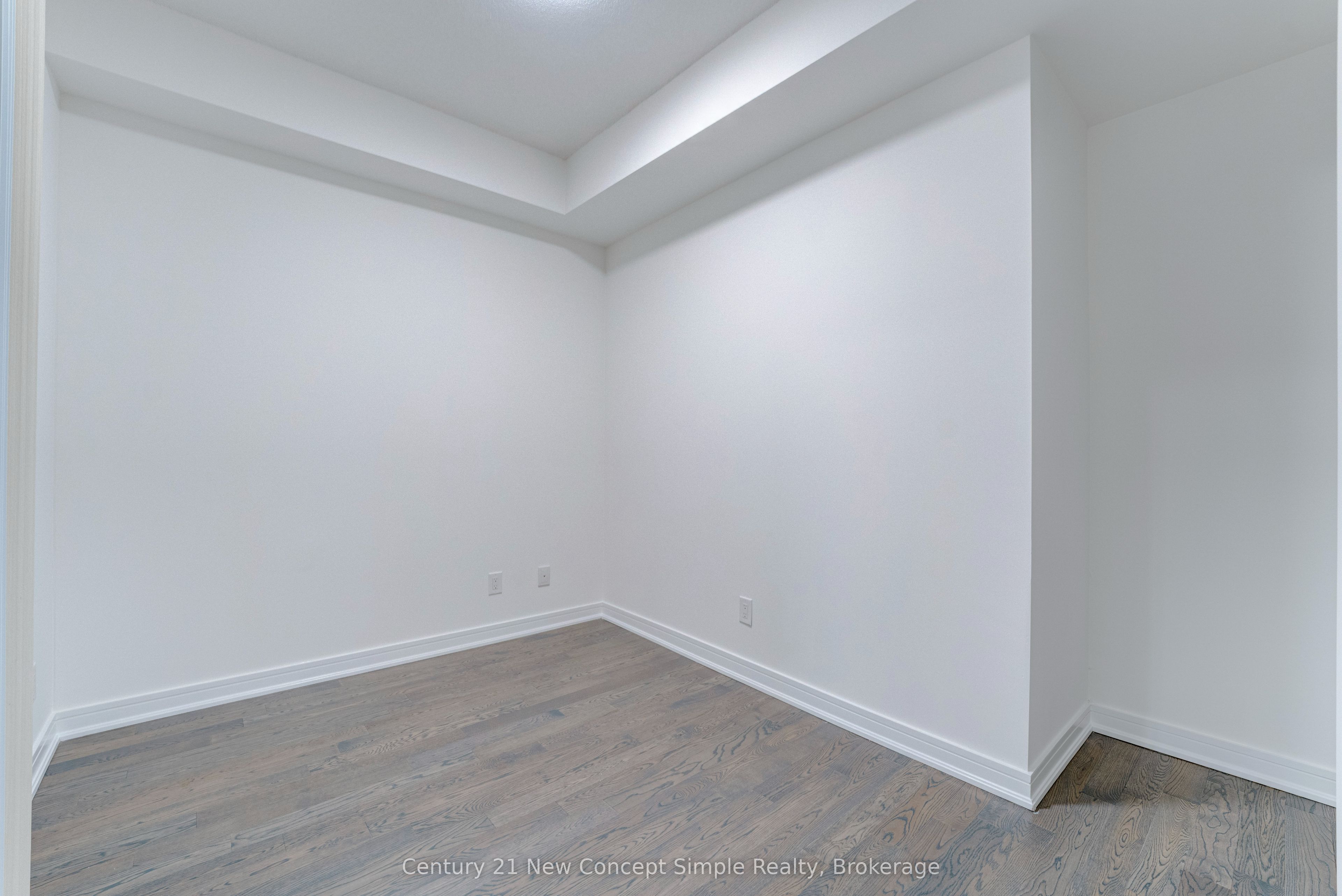 9205 Yonge Street 210