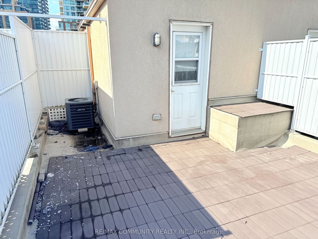 Photo of 42 Western Battery Road E #716, Toronto, ON M6K 3P1 (MLS # C12845544)
