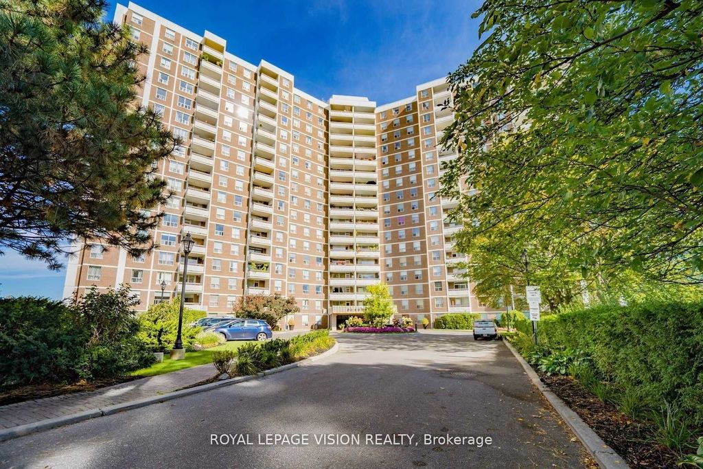 Photo of 20 Edgecliff Golfway #1202, Toronto, ON M3C 3A4 (MLS # C13119286)