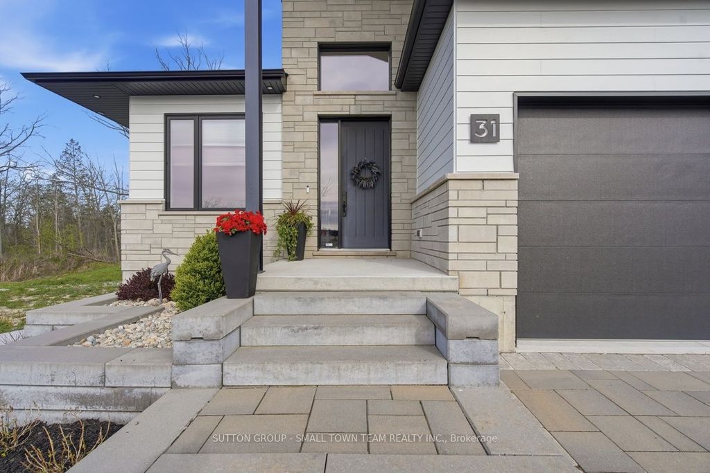 Photo of 31 CREEK SIDE Place, Lambton Shores, ON N0M 1T0 (MLS # X13095798)