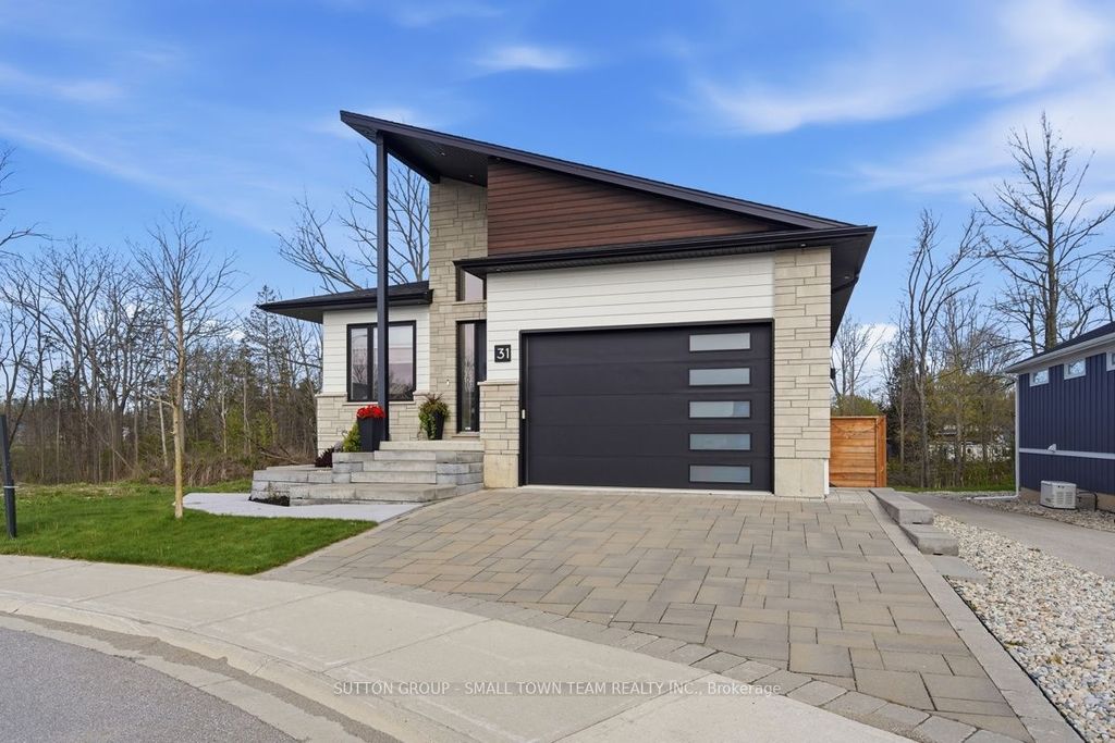 Photo of 31 CREEK SIDE Place, Lambton Shores, ON N0M 1T0 (MLS # X13095798)