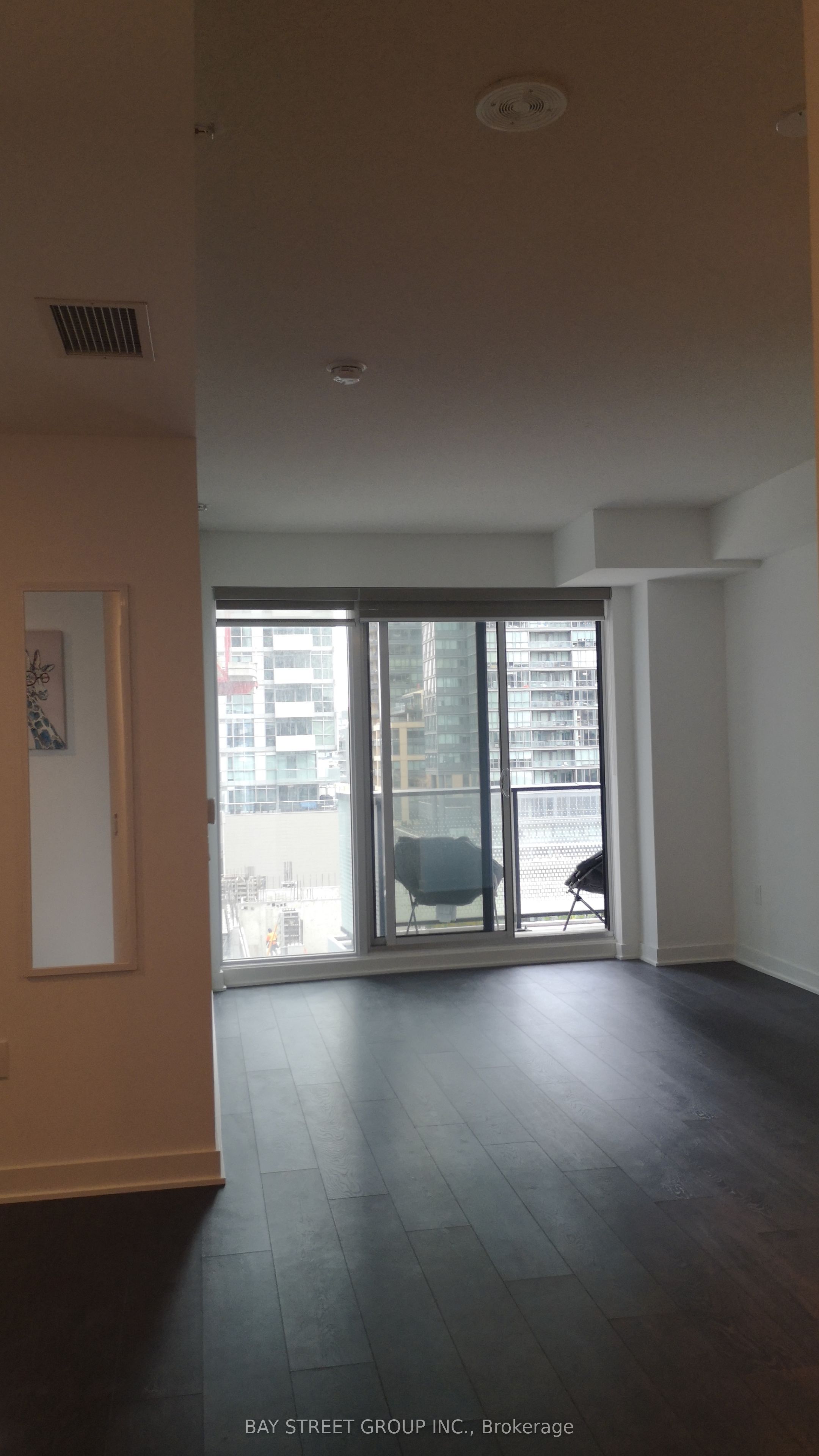 125 Blue Jays Way 1103