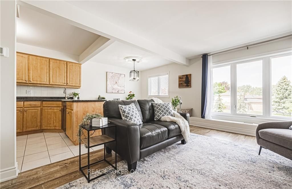 3050 Pinemeadow Drive 30