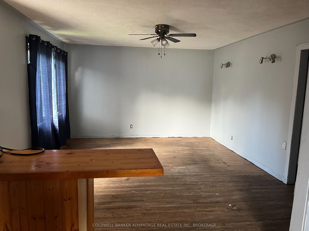 Photo of 64 Huron Street, Welland, ON L3B 5J4 (MLS # X12429980)