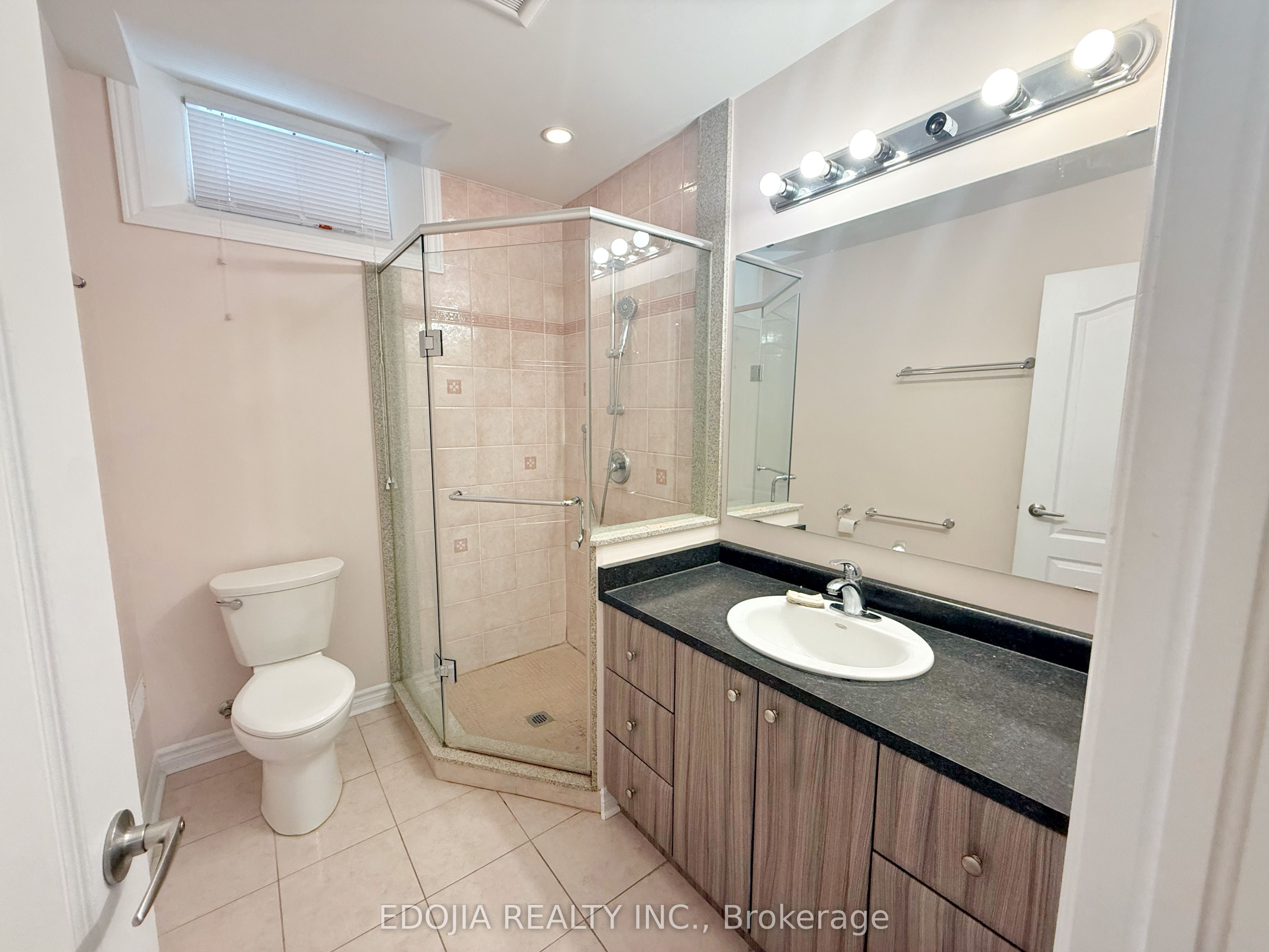 265 Oberfrick Avenue (Bsmt)