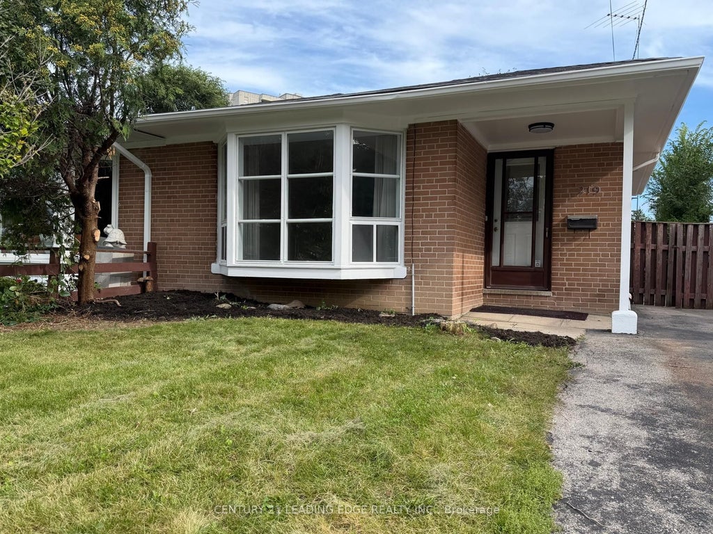 Photo of 219 Lynedock Crescent, Toronto, ON M3A 2B5 (MLS # C13800714)