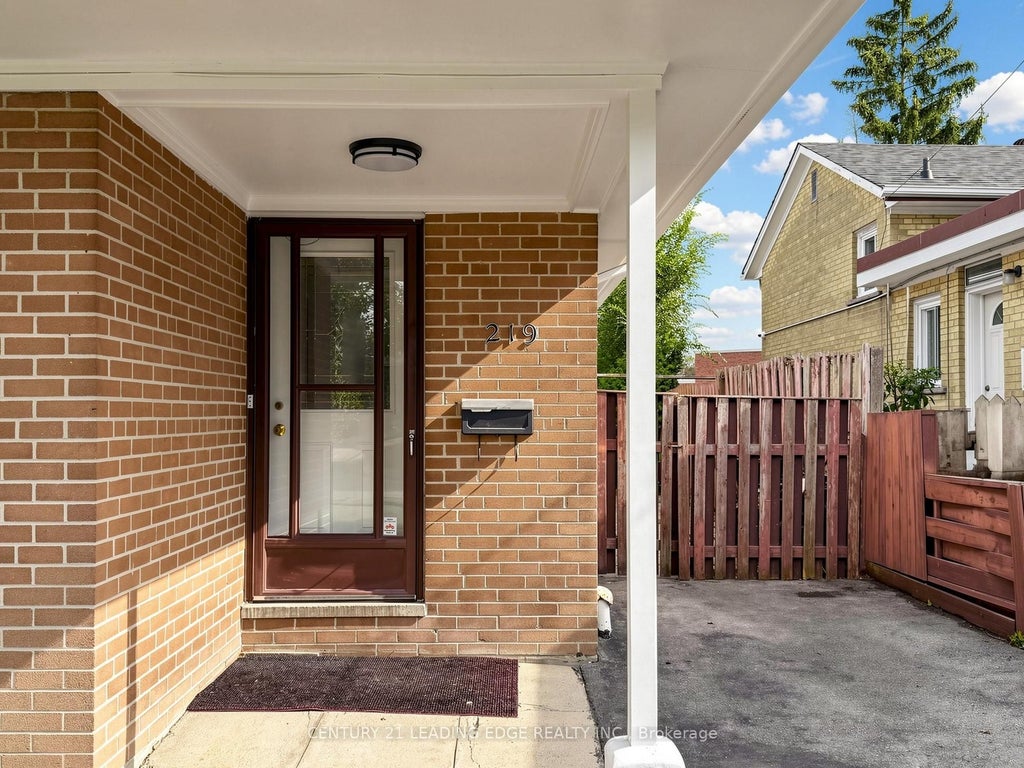 Photo of 219 Lynedock Crescent, Toronto, ON M3A 2B5 (MLS # C13800714)