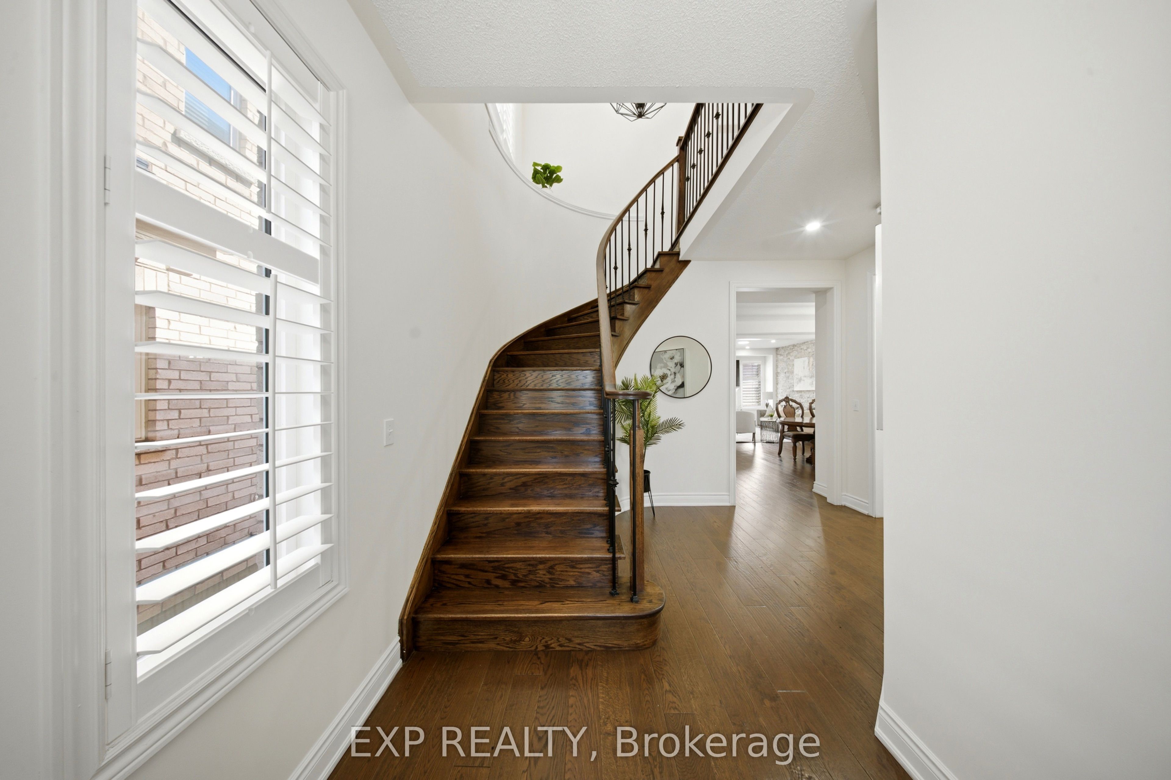 114 Chaumont Drive