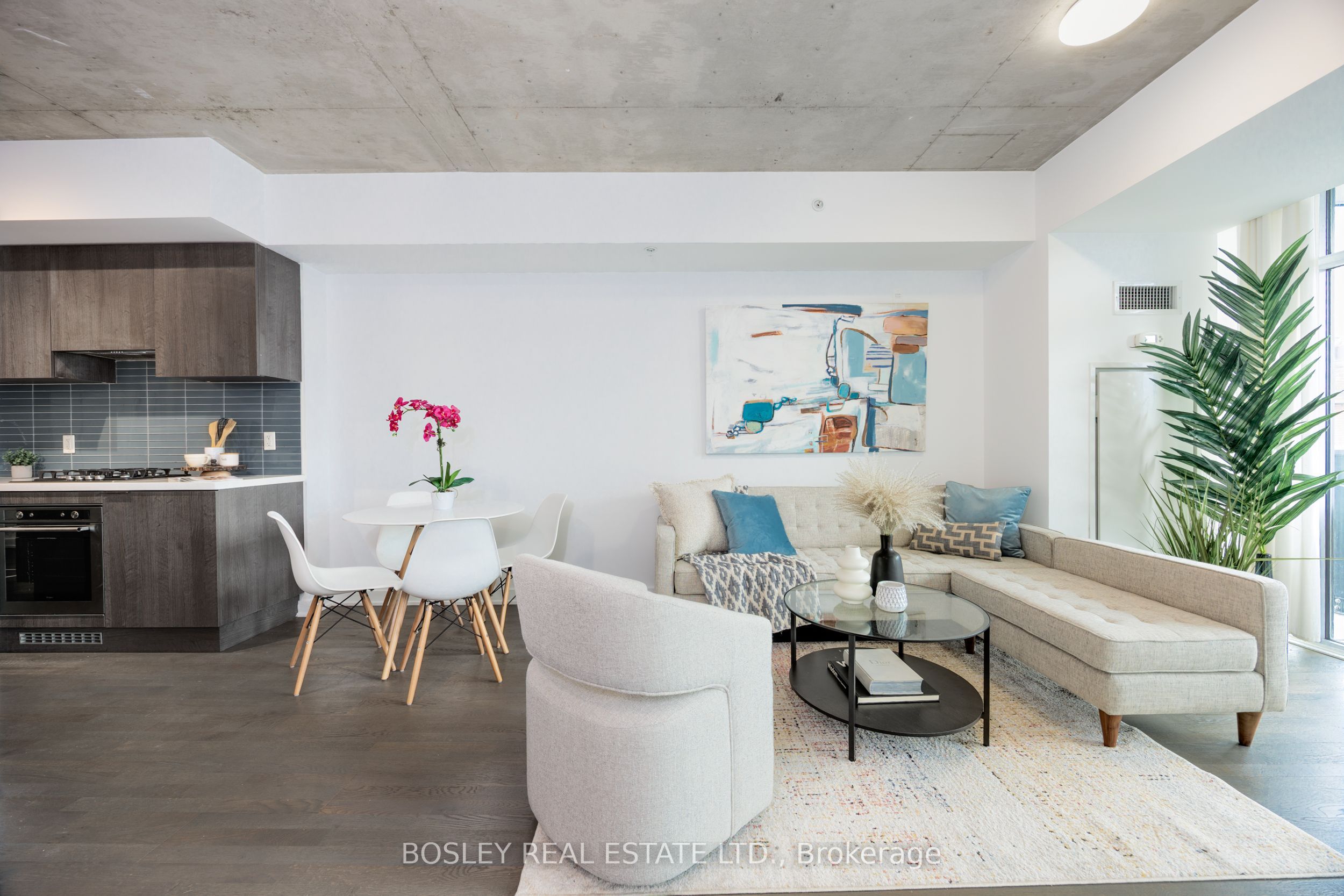 109 Ossington Avenue 312