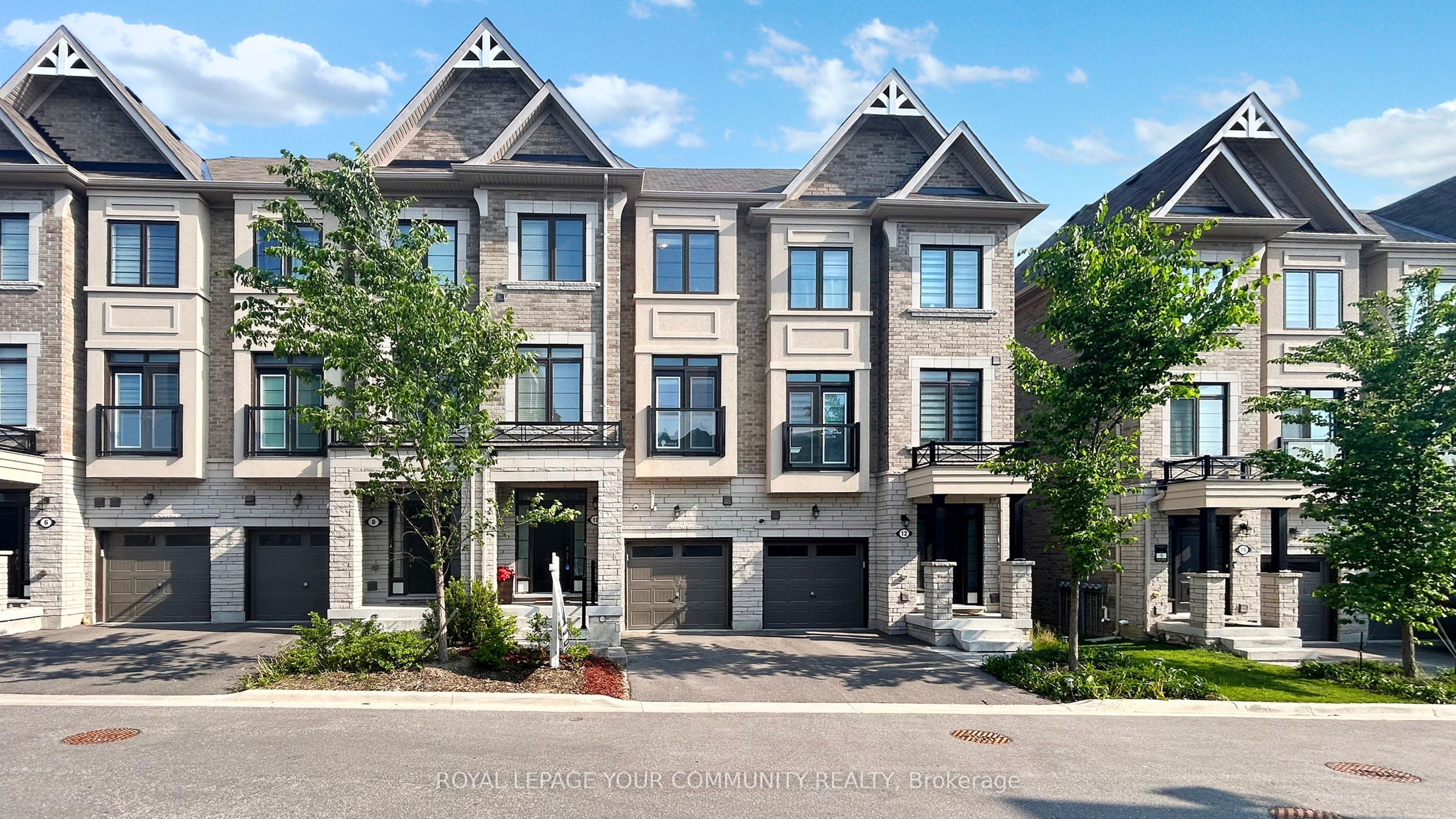 10 William Adams Lane