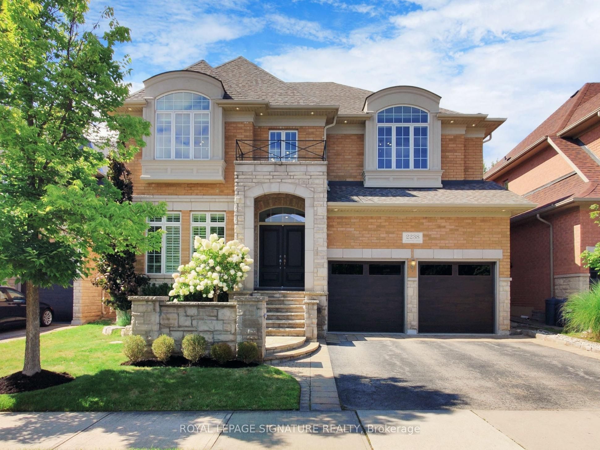2238 Lyndhurst Drive