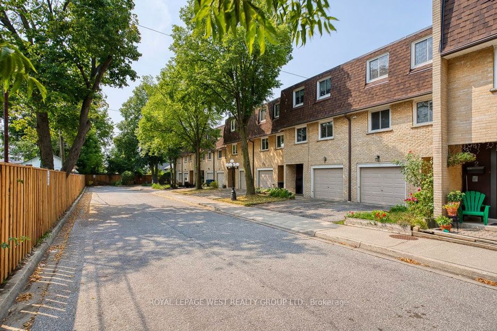 Photo of 92 Twenty Ninth Street #3, Toronto, ON M8W 3B2 (MLS # W12440047)